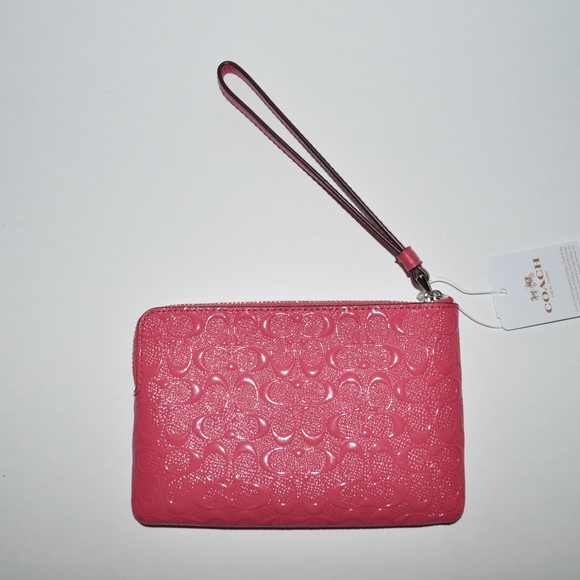 ❌❌🚫SOLD🚫❌❌ New COACH Patent Leather Wristlet NWT - Picture 6 of 8
